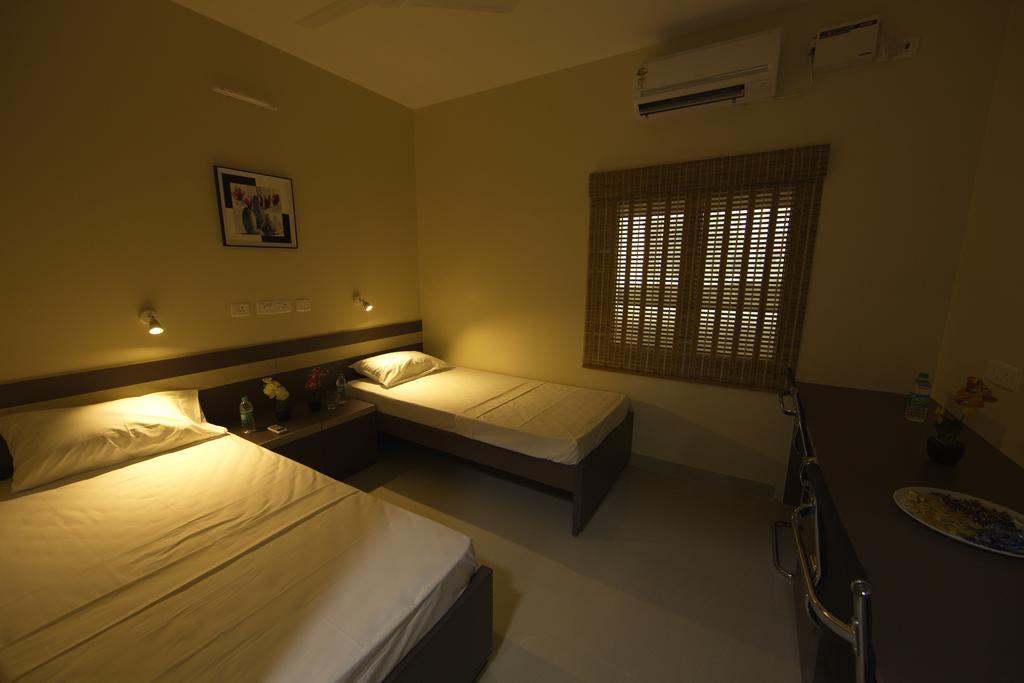 Pearl Guest House Chennai Room photo