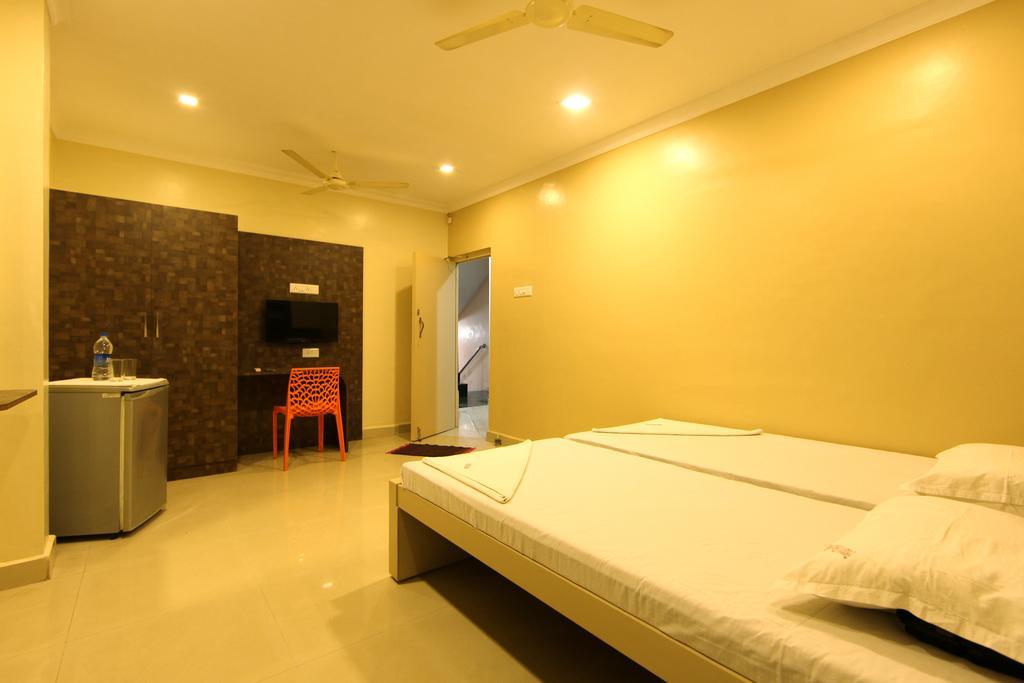Pearl Guest House Chennai Room photo